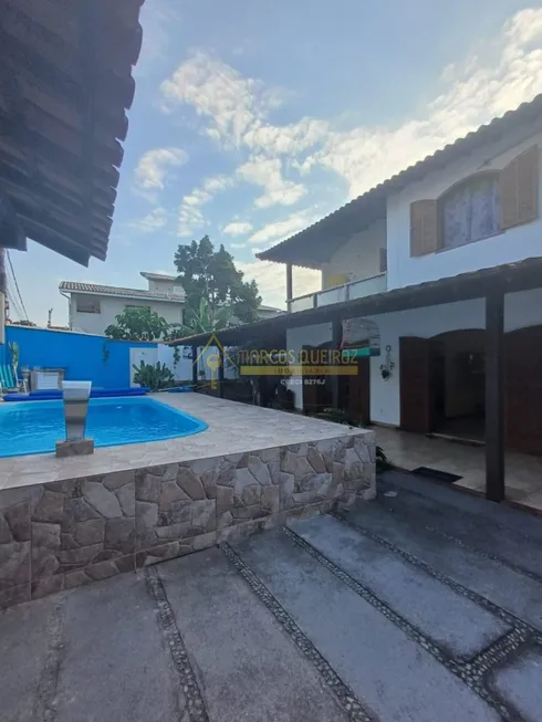 Foto 1 de Casa com 5 Quartos à venda, 490m² em Cajueiro, Cabo Frio