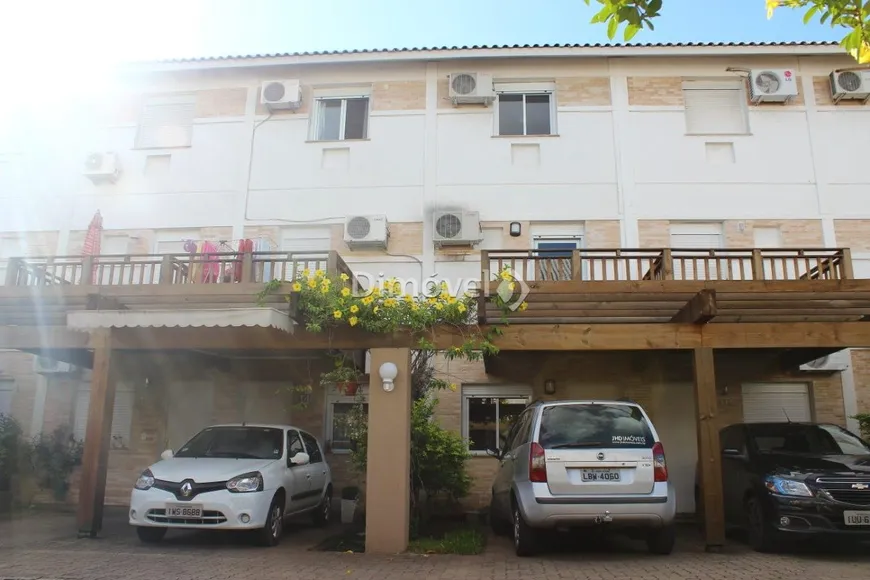 Foto 1 de Casa de Condomínio com 3 Quartos à venda, 98m² em Ipanema, Porto Alegre