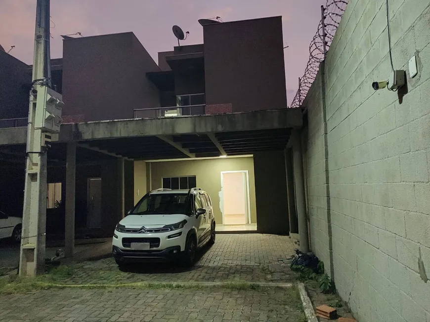 Foto 1 de Casa de Condomínio com 3 Quartos à venda, 155m² em Jardim Mariana, Cuiabá