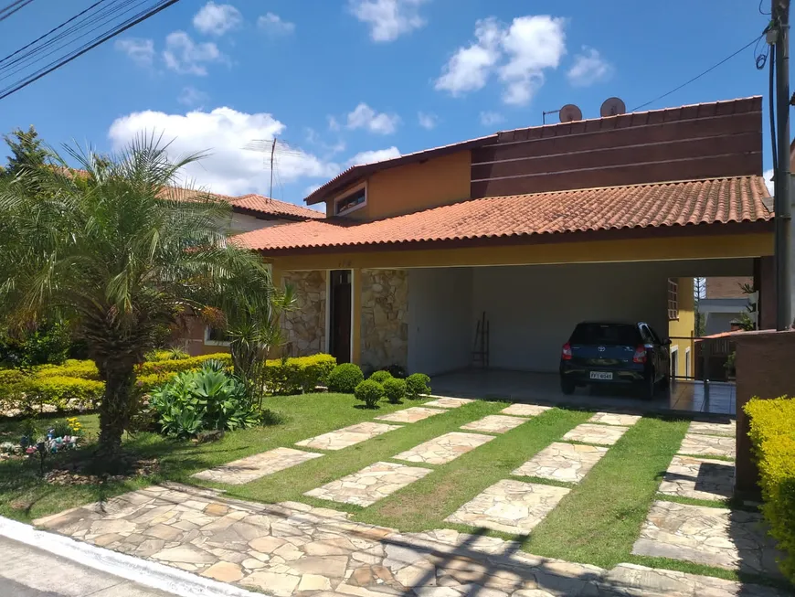 Foto 1 de Casa de Condomínio com 3 Quartos à venda, 340m² em Morada das Flores Aldeia da Serra, Santana de Parnaíba