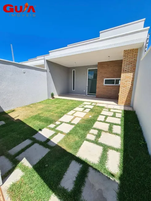 Foto 1 de Casa com 2 Quartos à venda, 95m² em Centro, Eusébio