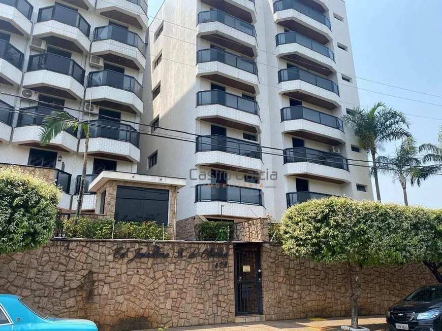 Foto 1 de Apartamento com 3 Quartos para venda ou aluguel, 130m² em Vila Nossa Senhora de Fátima, Americana