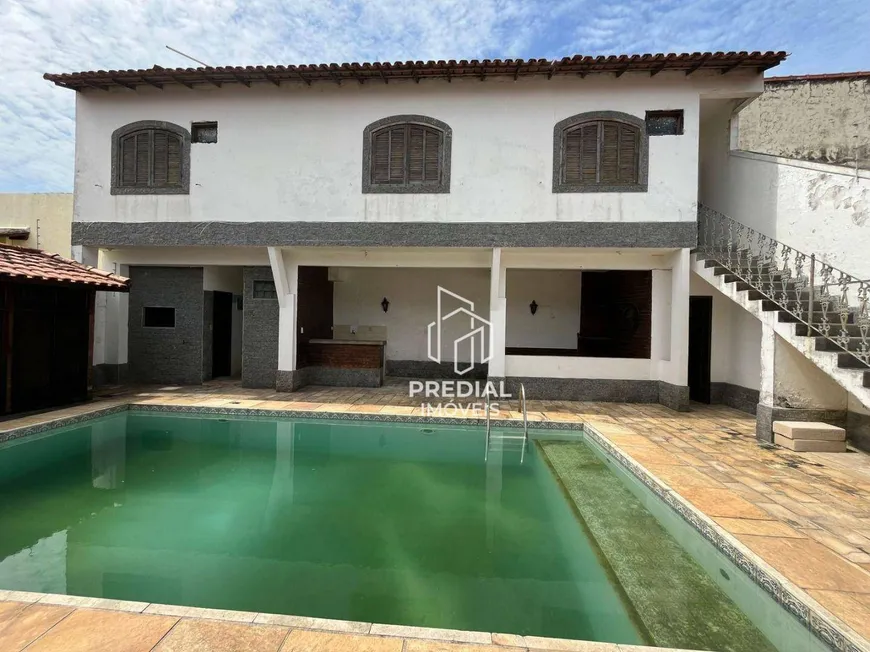 Foto 1 de Casa com 3 Quartos para alugar, 350m² em Piratininga, Niterói