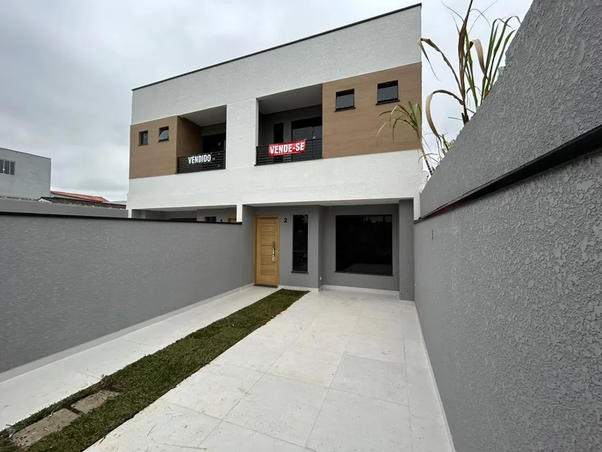 Foto 1 de Sobrado com 3 Quartos à venda, 124m² em Cajuru, Curitiba