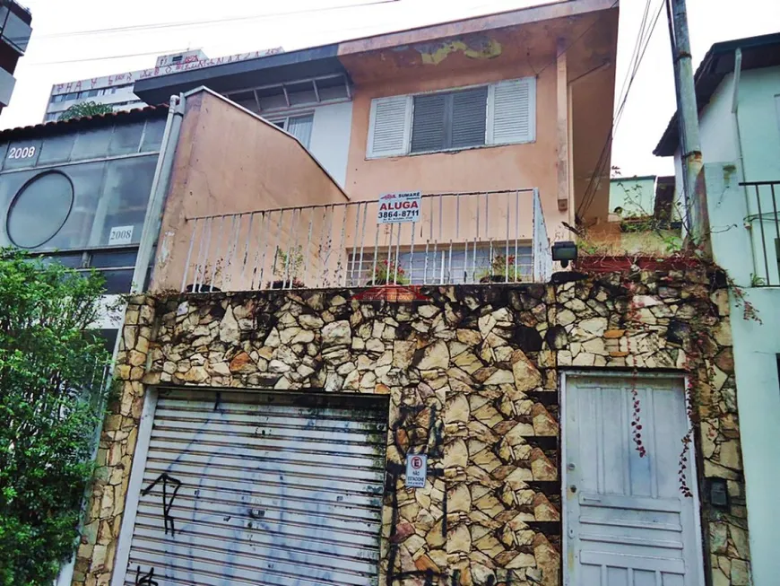 Foto 1 de Sobrado com 3 Quartos para alugar, 160m² em Sumaré, São Paulo