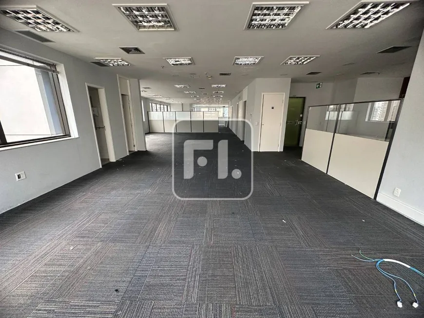 Foto 1 de Sala Comercial para alugar, 384m² em Vila Olímpia, São Paulo