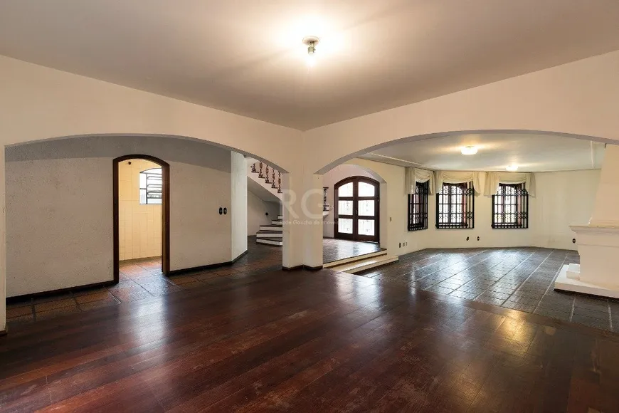 Foto 1 de Casa com 4 Quartos à venda, 431m² em Cristal, Porto Alegre