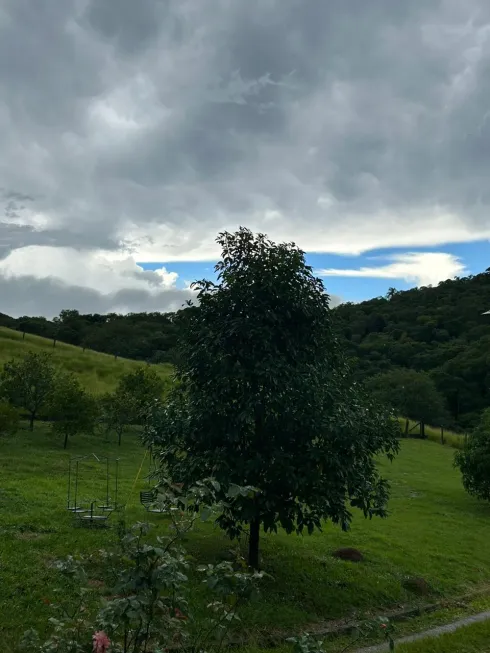 Foto 1 de Lote/Terreno à venda, 500m² em Lageadinho, Ibiúna