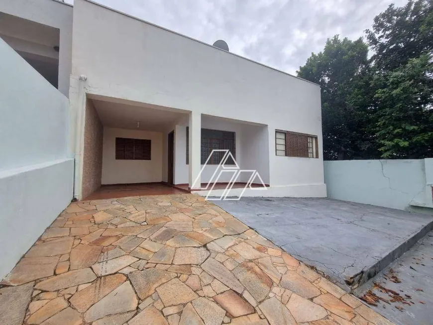 Foto 1 de Casa com 3 Quartos à venda, 100m² em Jardim Dirceu, Marília