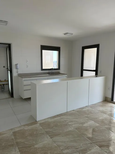 Foto 1 de Apartamento com 3 Quartos para alugar, 107m² em Jardim Guanabara, Campinas