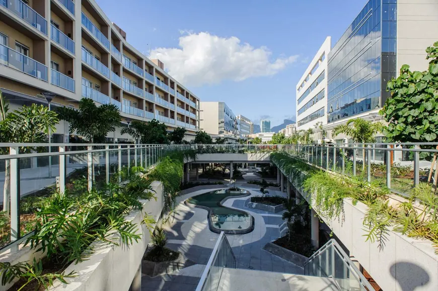 Foto 1 de Sala Comercial com 1 Quarto para venda ou aluguel, 28m² em Barra da Tijuca, Rio de Janeiro