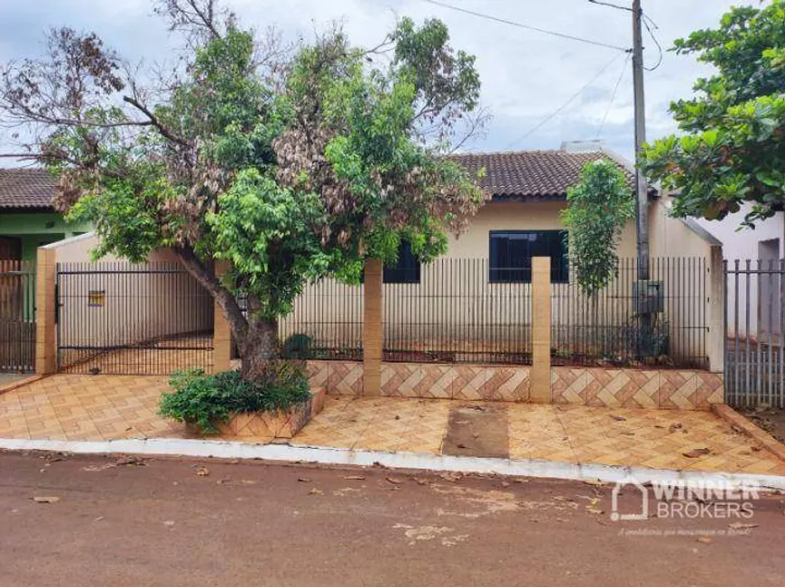 Foto 1 de Casa com 3 Quartos à venda, 150m² em Centro, Doutor Camargo