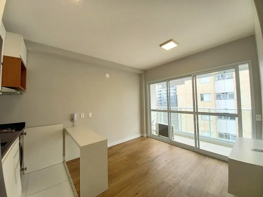 Foto 1 de Apartamento com 1 Quarto para alugar, 37m² em Brooklin, São Paulo