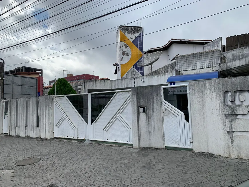 Foto 1 de Imóvel Comercial com 5 Quartos à venda, 293m² em Capuchinhos, Feira de Santana