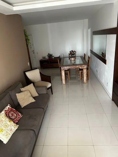 Foto 1 de Apartamento com 3 Quartos para alugar, 151m² em Anil, Rio de Janeiro