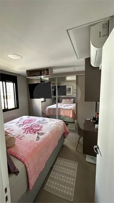 Foto 1 de Apartamento com 2 Quartos à venda, 34m² em Vila Mariana, São Paulo