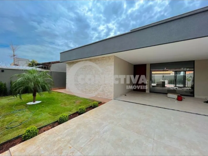 Foto 1 de Casa com 4 Quartos à venda, 216m² em Jardim Atlântico, Goiânia