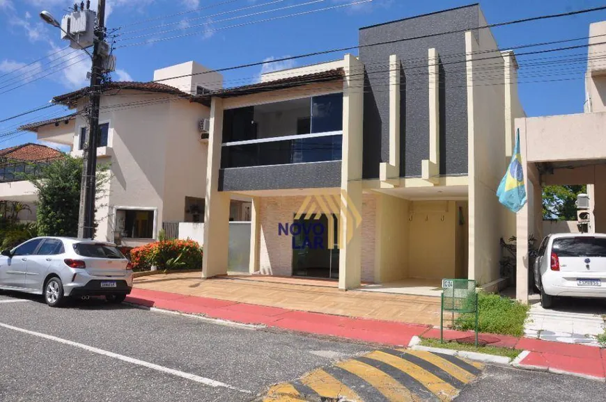 Foto 1 de Casa de Condomínio com 4 Quartos à venda, 221m² em Castanheira, Belém