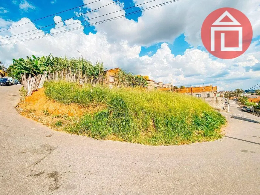 Foto 1 de Lote/Terreno à venda, 213m² em Vila São Caetano, Bragança Paulista