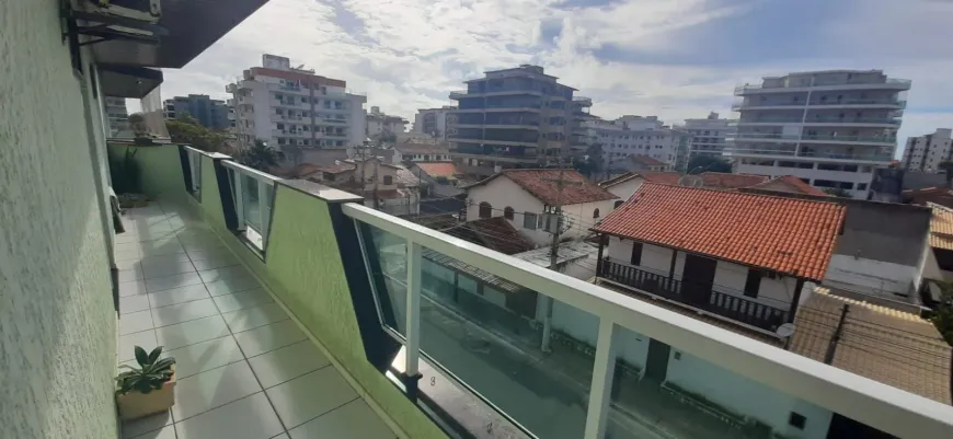 Foto 1 de Apartamento com 3 Quartos à venda, 118m² em Braga, Cabo Frio