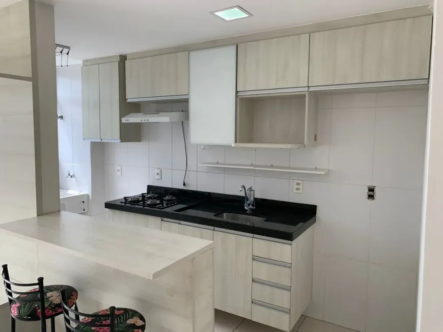 Foto 1 de Apartamento com 2 Quartos à venda, 47m² em Ataíde, Vila Velha