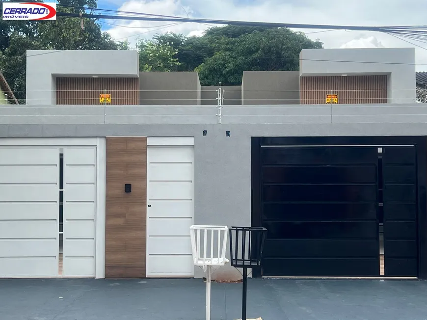 Foto 1 de Casa com 3 Quartos à venda, 136m² em Parque Anhangüera, Goiânia