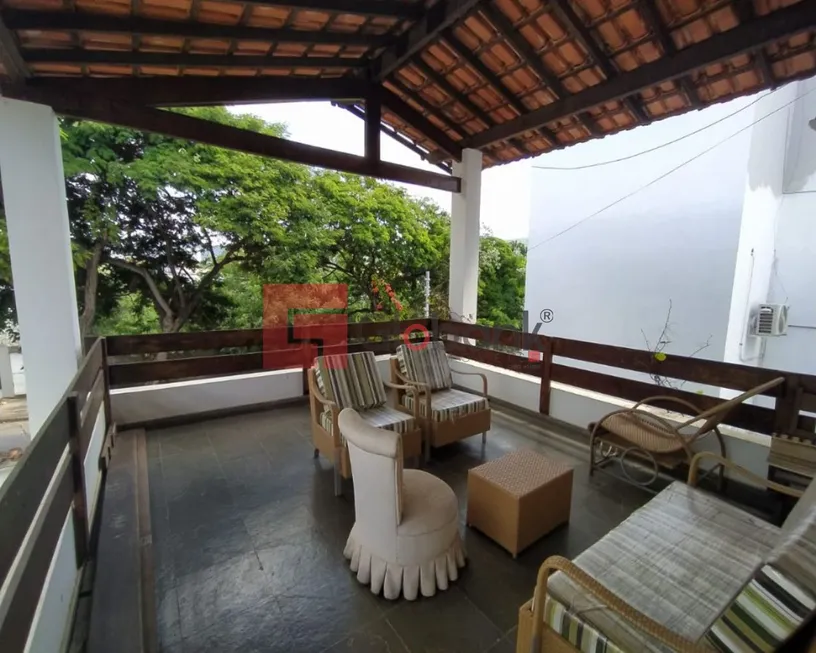 Foto 1 de Casa com 4 Quartos à venda, 300m² em Jardim São Luiz, Montes Claros