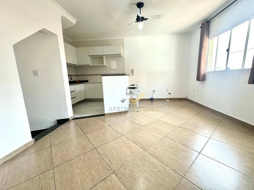 Foto 1 de Sobrado com 2 Quartos para venda ou aluguel, 150m² em Vila Eldizia, Santo André