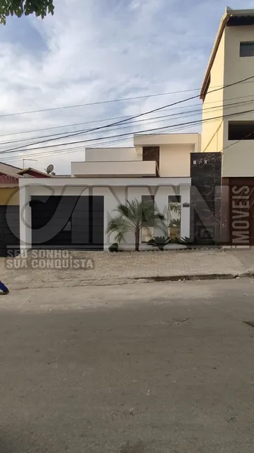 Foto 1 de Casa com 3 Quartos à venda, 130m² em Granja Ouro Branco, Contagem