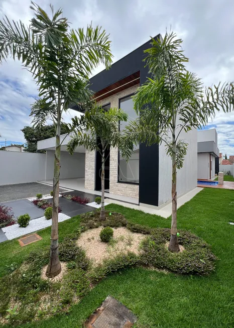 Foto 1 de Casa com 3 Quartos à venda, 230m² em Anápolis City, Anápolis