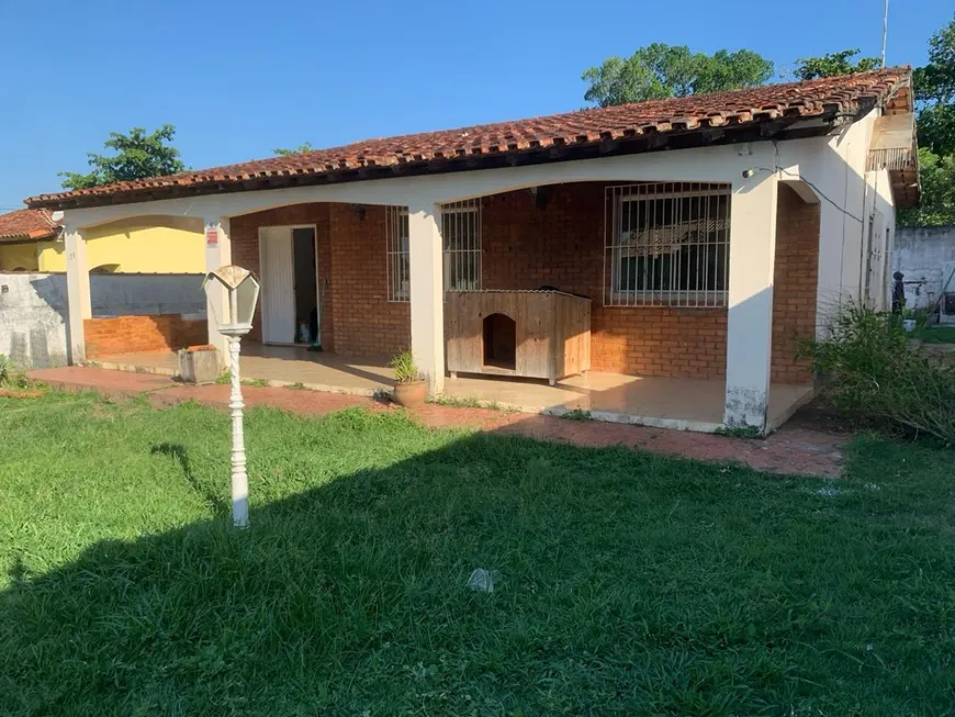 Foto 1 de Casa com 3 Quartos à venda, 150m² em Pontinha, Araruama