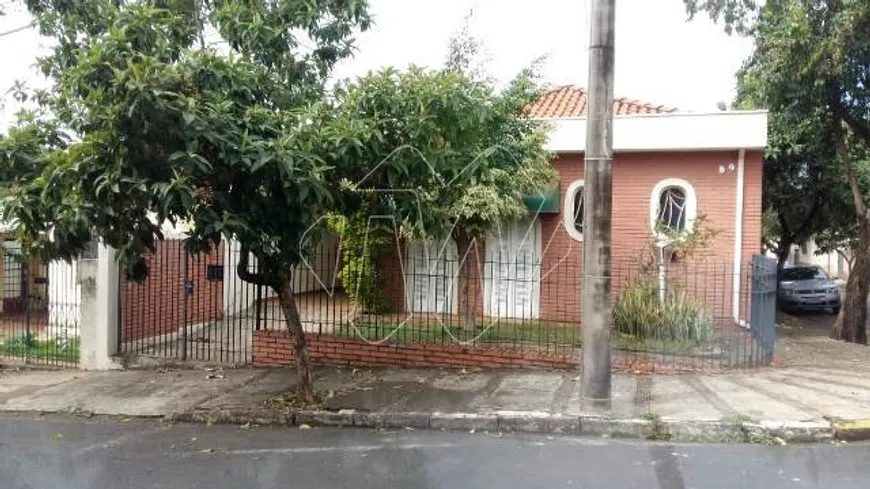 Foto 1 de Casa com 3 Quartos à venda, 212m² em Centro, Araraquara