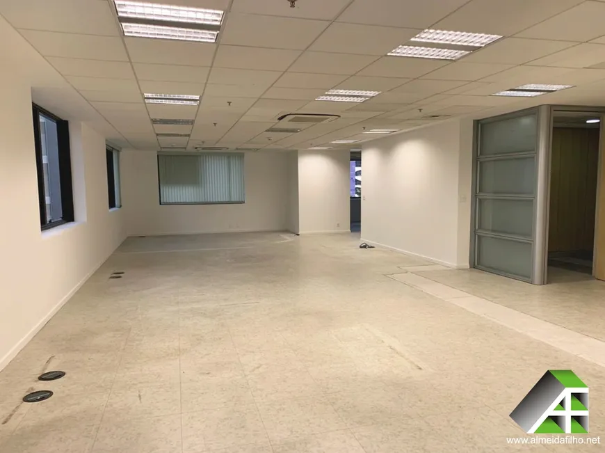 Foto 1 de Sala Comercial com 1 Quarto para alugar, 160m² em Jardim Paulistano, São Paulo