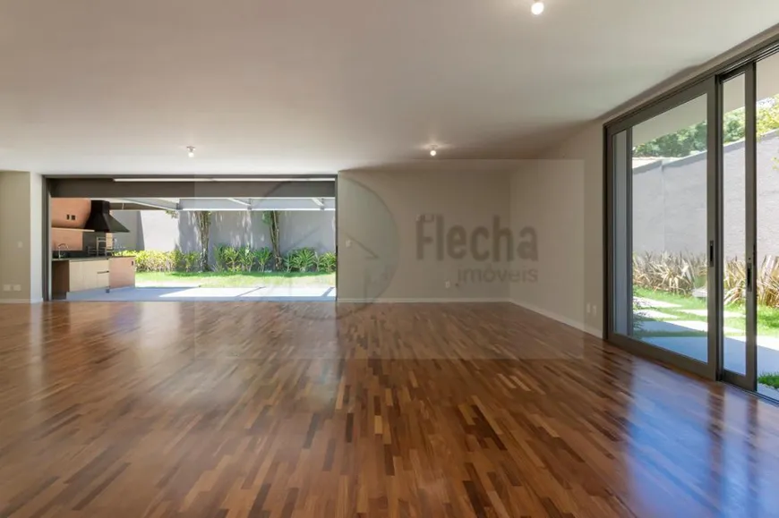 Foto 1 de Casa com 4 Quartos à venda, 371m² em Alto de Pinheiros, São Paulo