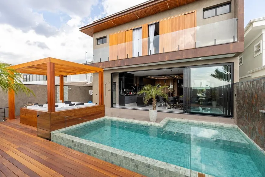 Foto 1 de Casa de Condomínio com 4 Quartos à venda, 294m² em Swiss Park, Campinas