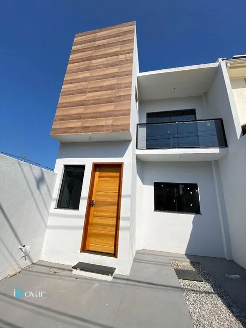 Foto 1 de Casa com 4 Quartos à venda, 170m² em Novo Horizonte, Macaé