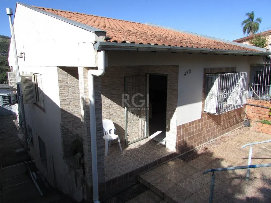 Foto 1 de Casa com 3 Quartos à venda, 179m² em Jardim Carvalho, Porto Alegre