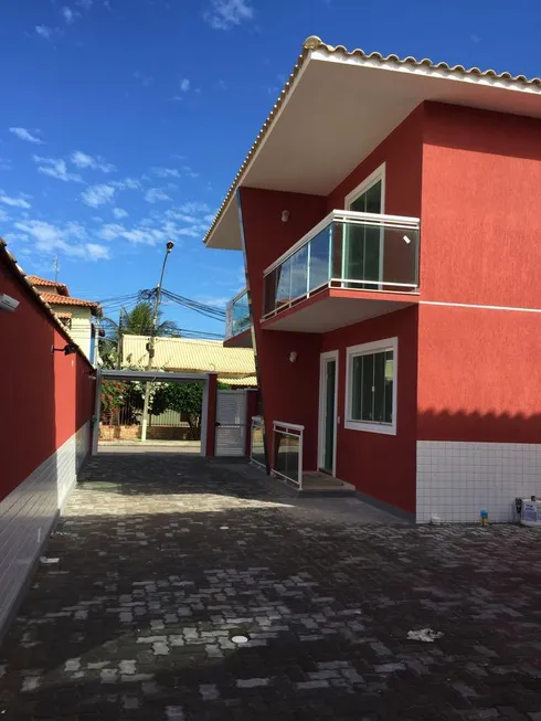 Foto 1 de Casa de Condomínio com 2 Quartos para alugar, 100m² em Extensão do Bosque, Rio das Ostras