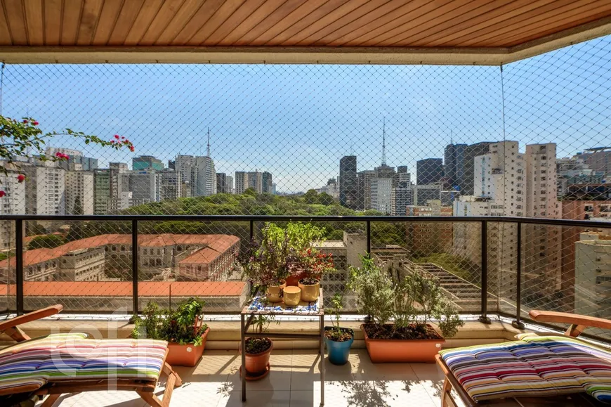 Foto 1 de Apartamento com 4 Quartos à venda, 455m² em Jardim América, São Paulo