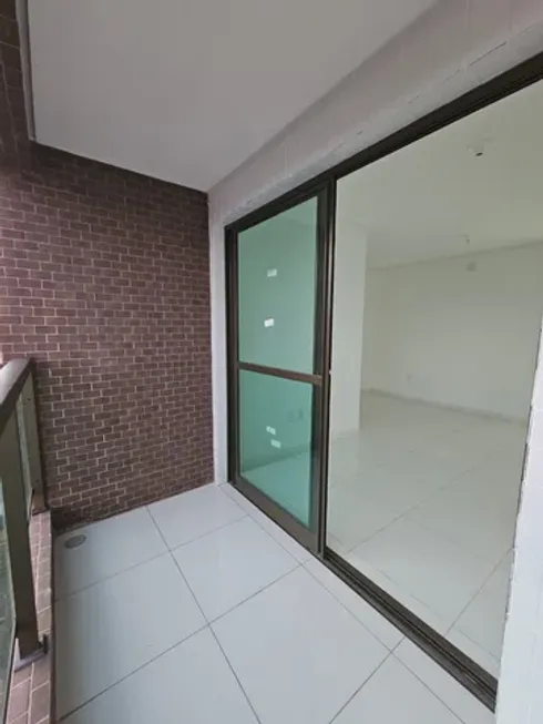 Foto 1 de Apartamento com 3 Quartos à venda, 62m² em Jardim Atlântico, Olinda