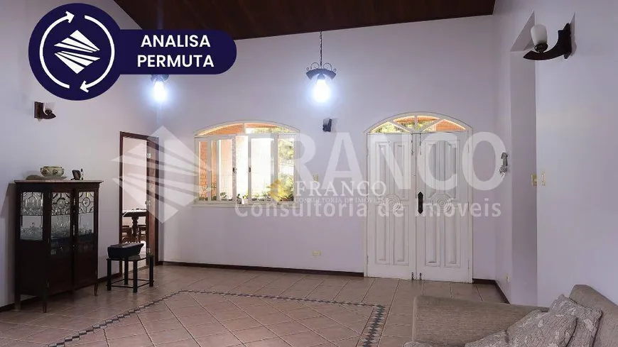 Foto 1 de Casa de Condomínio com 5 Quartos à venda, 260m² em Chácaras Catagua, Taubaté