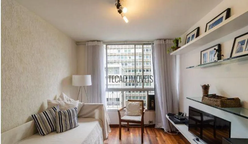 Foto 1 de Apartamento com 1 Quarto à venda, 60m² em Cerqueira César, São Paulo