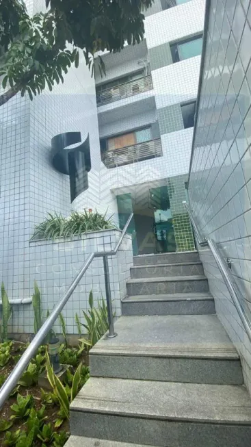 Foto 1 de Apartamento com 3 Quartos à venda, 126m² em Pina, Recife