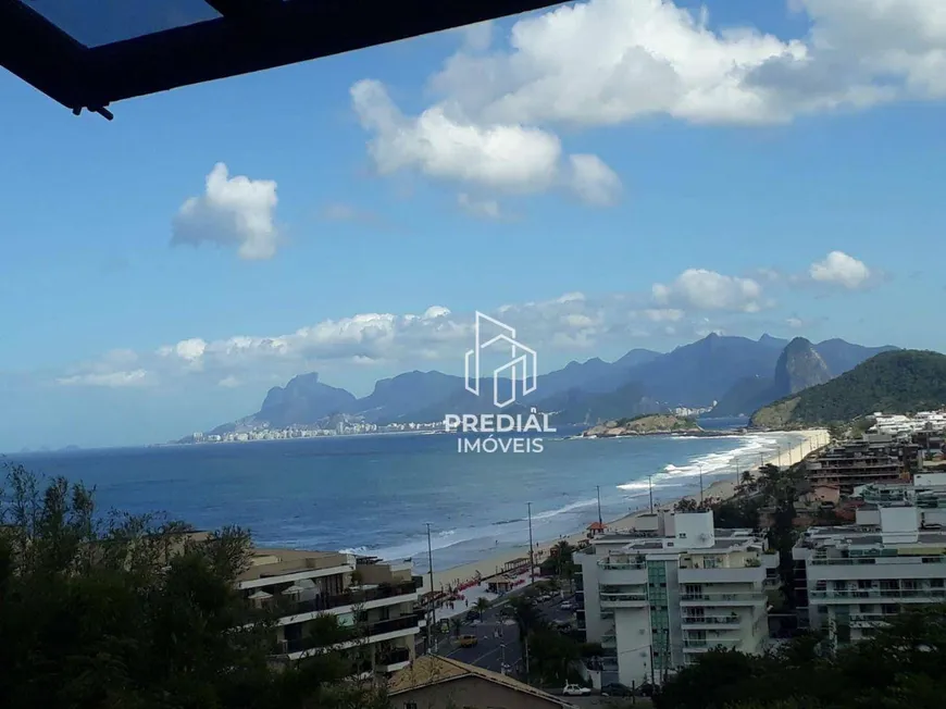 Foto 1 de Casa de Condomínio com 4 Quartos à venda, 255m² em Piratininga, Niterói