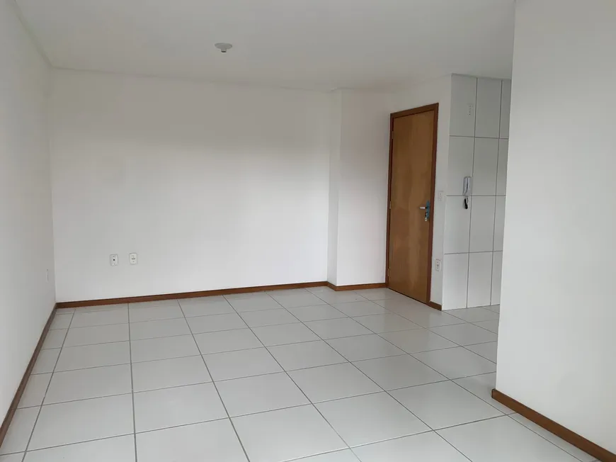 Foto 1 de Apartamento com 2 Quartos para alugar, 57m² em Vila Nova, Jaraguá do Sul