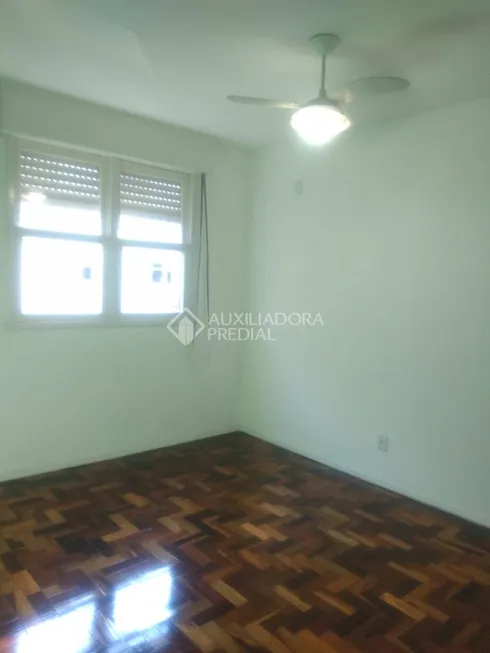 Foto 1 de Apartamento com 2 Quartos à venda, 48m² em Sarandi, Porto Alegre