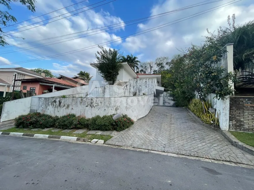 Foto 1 de Casa de Condomínio com 4 Quartos à venda, 350m² em Alpes dos Aracas Jordanesia, Cajamar