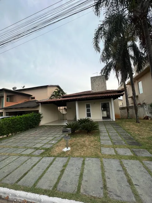 Foto 1 de Casa de Condomínio com 4 Quartos à venda, 188m² em Jardins Madri, Goiânia