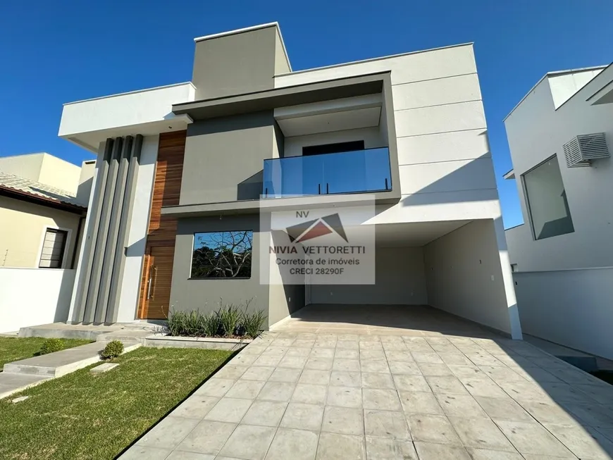 Foto 1 de Casa com 3 Quartos à venda, 267m² em São João do Rio Vermelho, Florianópolis