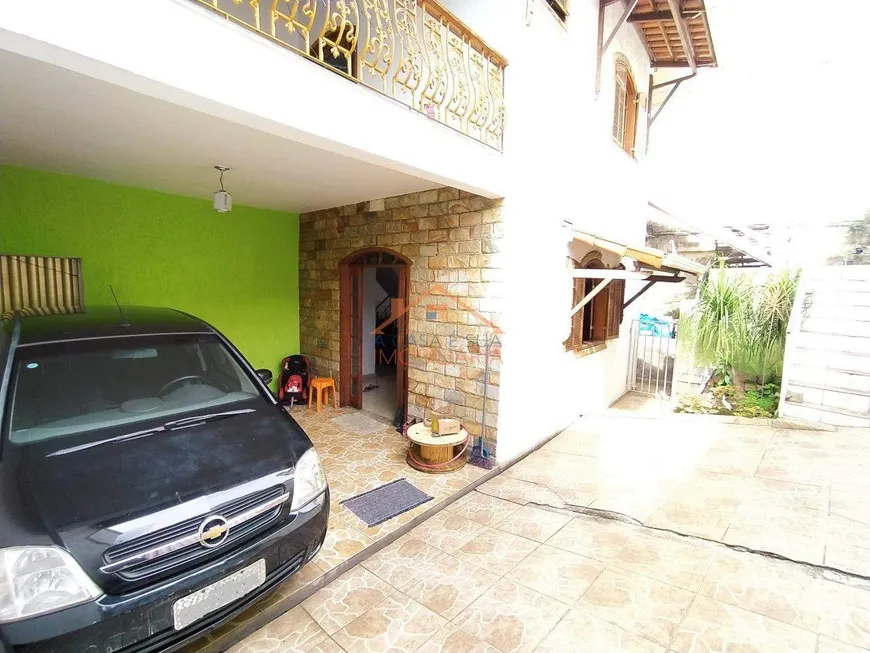 Foto 1 de Casa com 3 Quartos à venda, 155m² em Guanabara, Betim